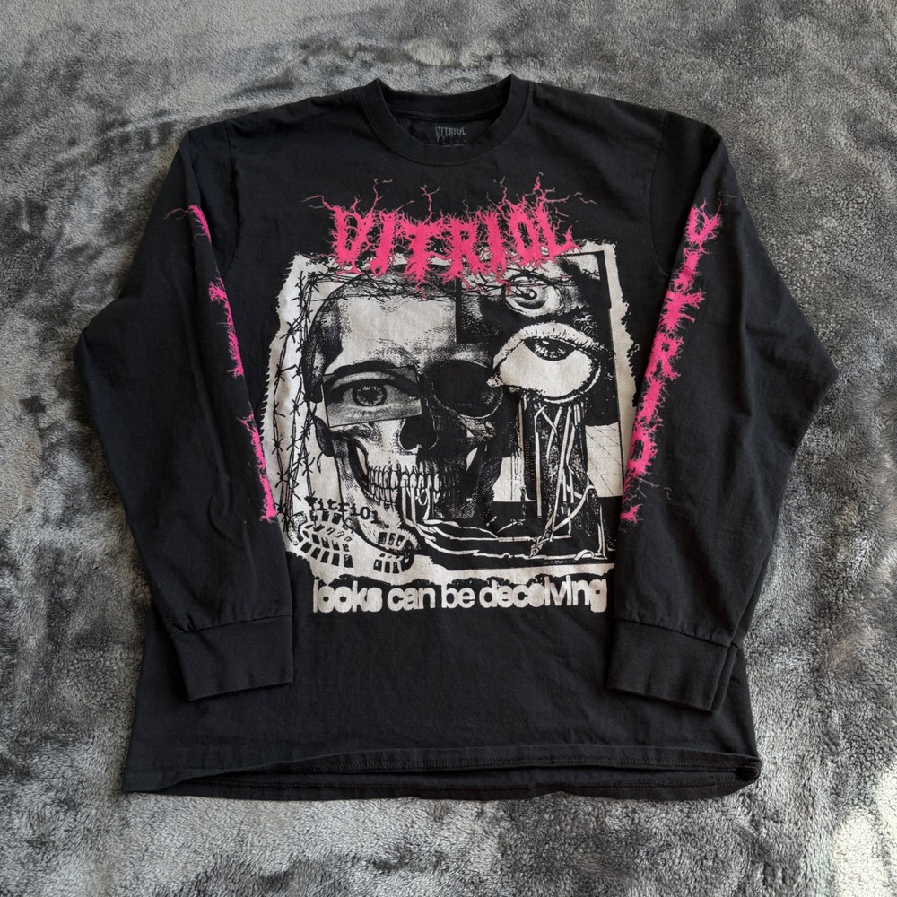 Vitriol Mens Long Sleeve Graphic Tee Black Pink Skull Looks Can Be Deceiving L